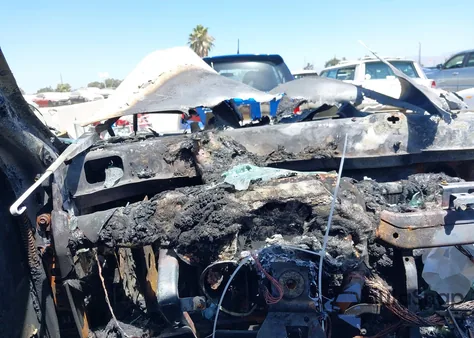 2019 Dodge Challenger R/T z USA, uszkodzony, nr VIN 2C3CDZBT4KH556957